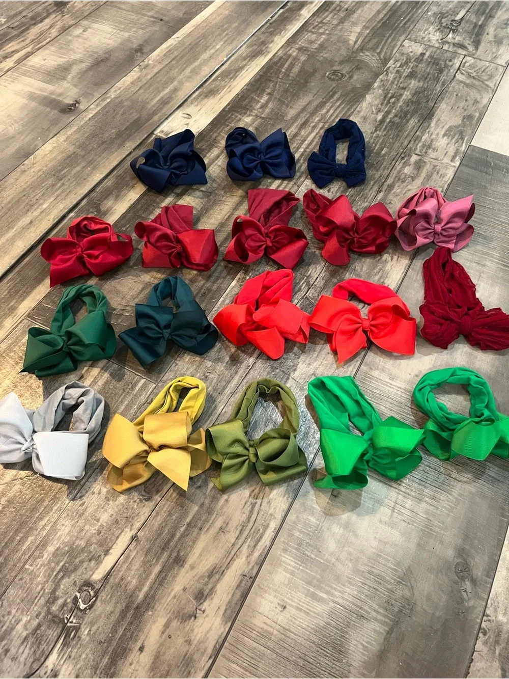 18 Baby Toddler Christmas Winter Bow Headband Bundle 2-3” Holiday Bows